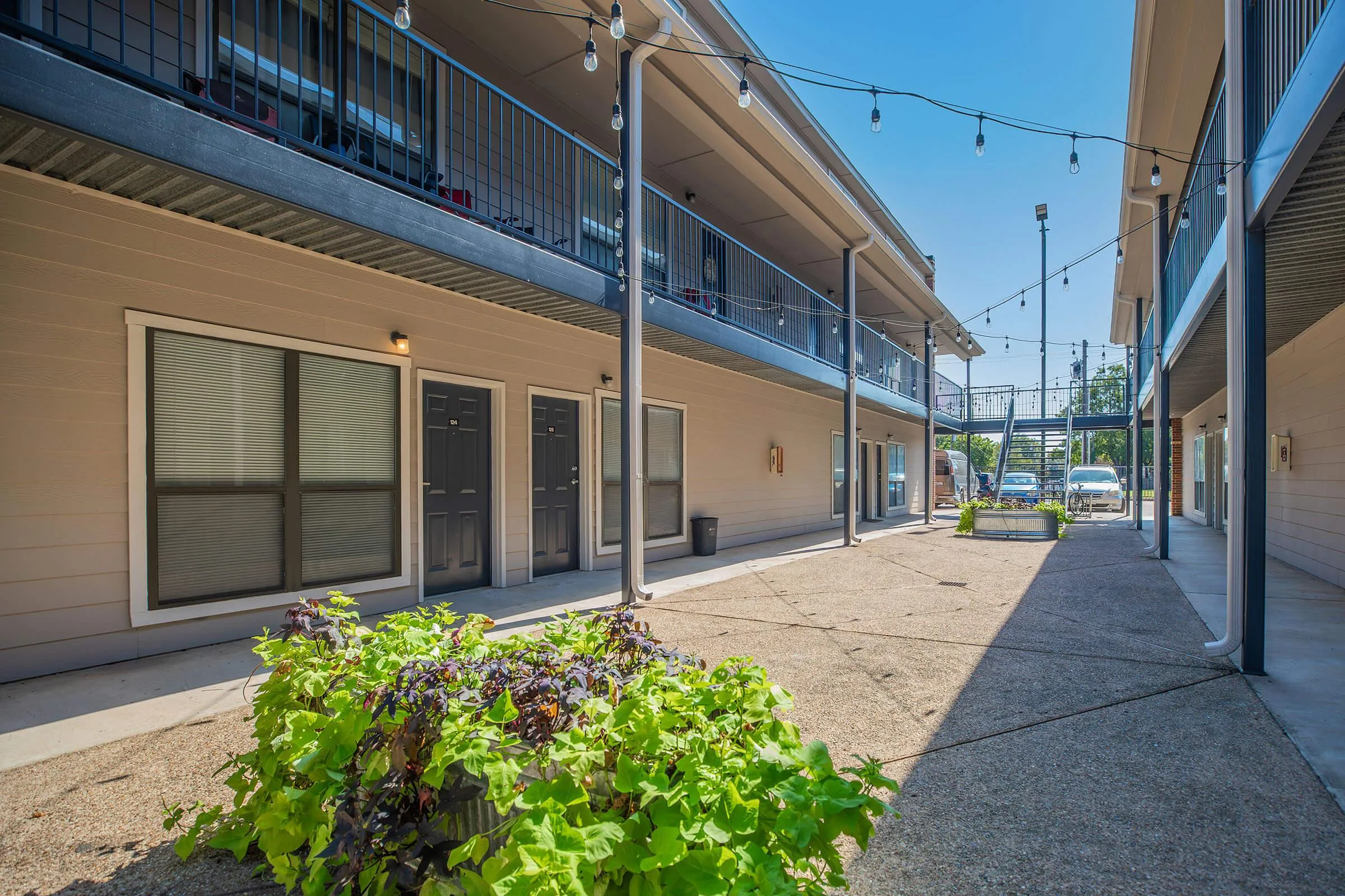 Welcome to 19Eleven Apartments banner