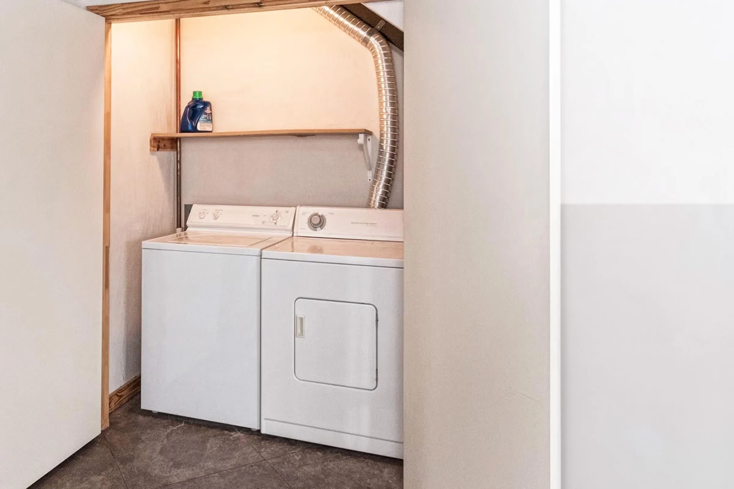 19Eleven Apartments in-unit washer and dryer